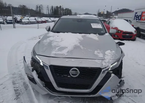 2019 Nissan Altima 2.5 Sv z USA, uszkodzony, nr VIN 1N4BL4DW8KC222802